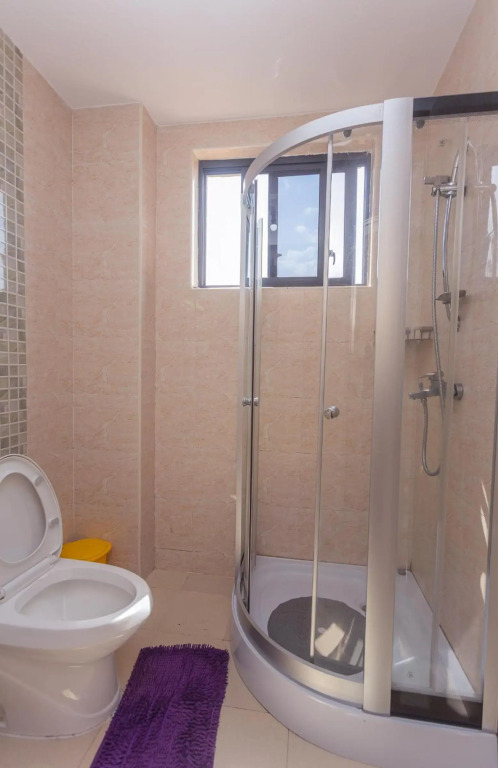 Modern 2 Bedroom Apartment