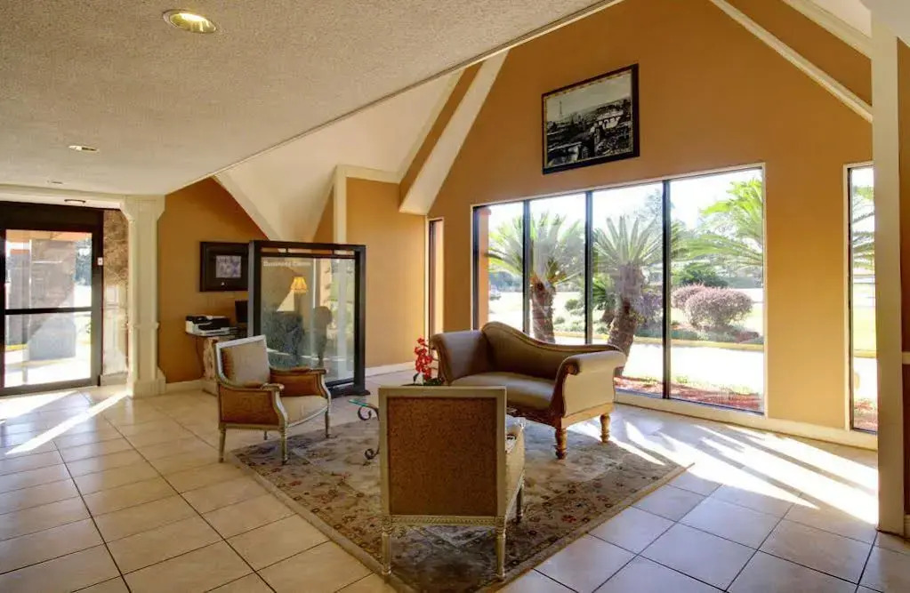 Clarion Inn Lafayette Airport