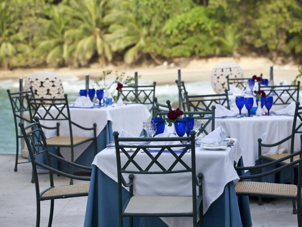 Sunset Beach Hotel