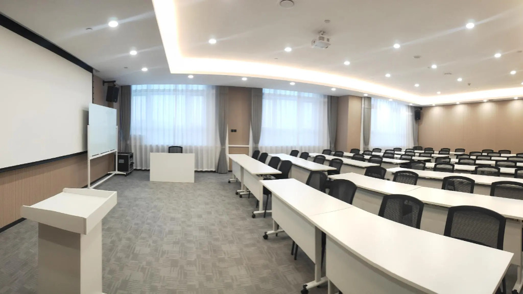 Hanting Hotel Chifeng Lindong Fushan Park