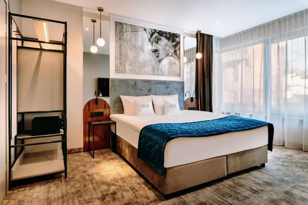 Hotel ETER