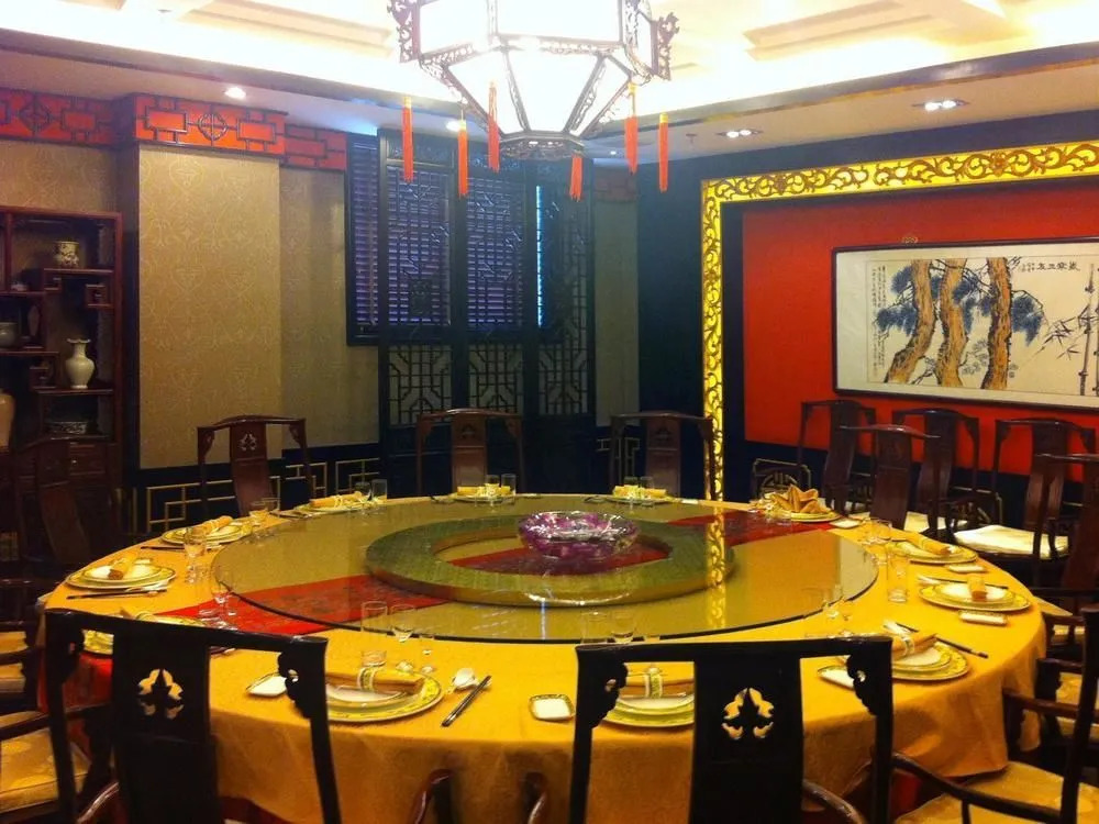 Chengde Jing Cheng Hotel