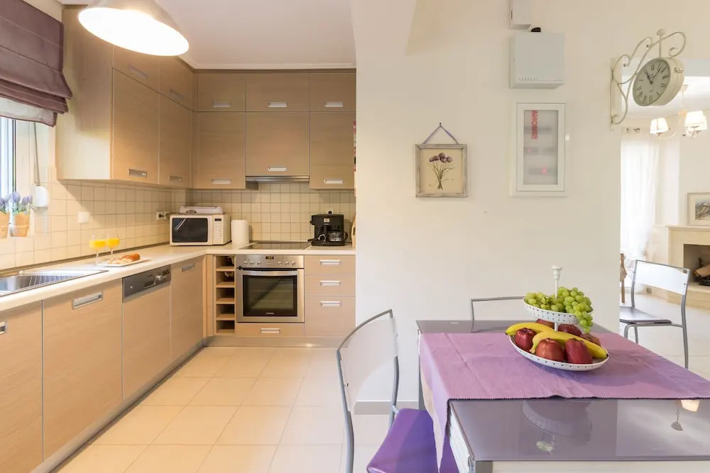 New stylish apartment with Sea View