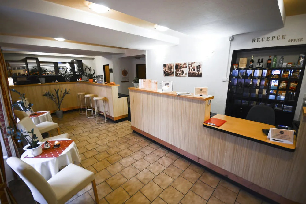 Hotel Paradies