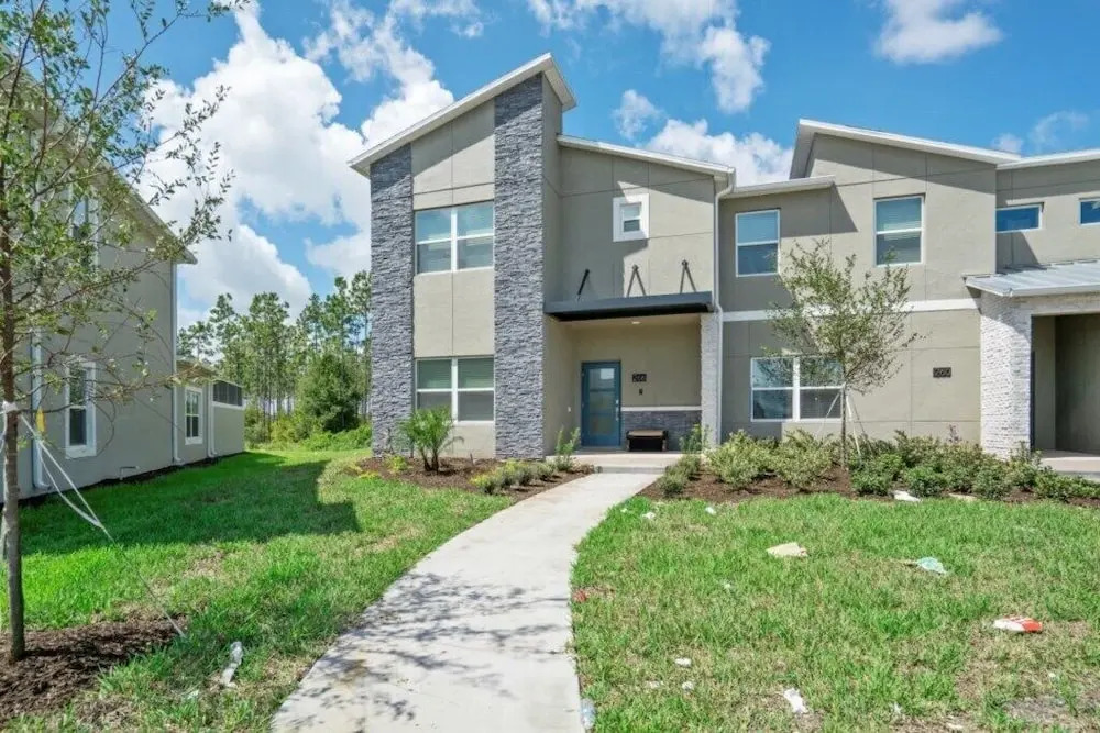 Champions Gate 266 - Five Bedroom Townhome With Splash Pool