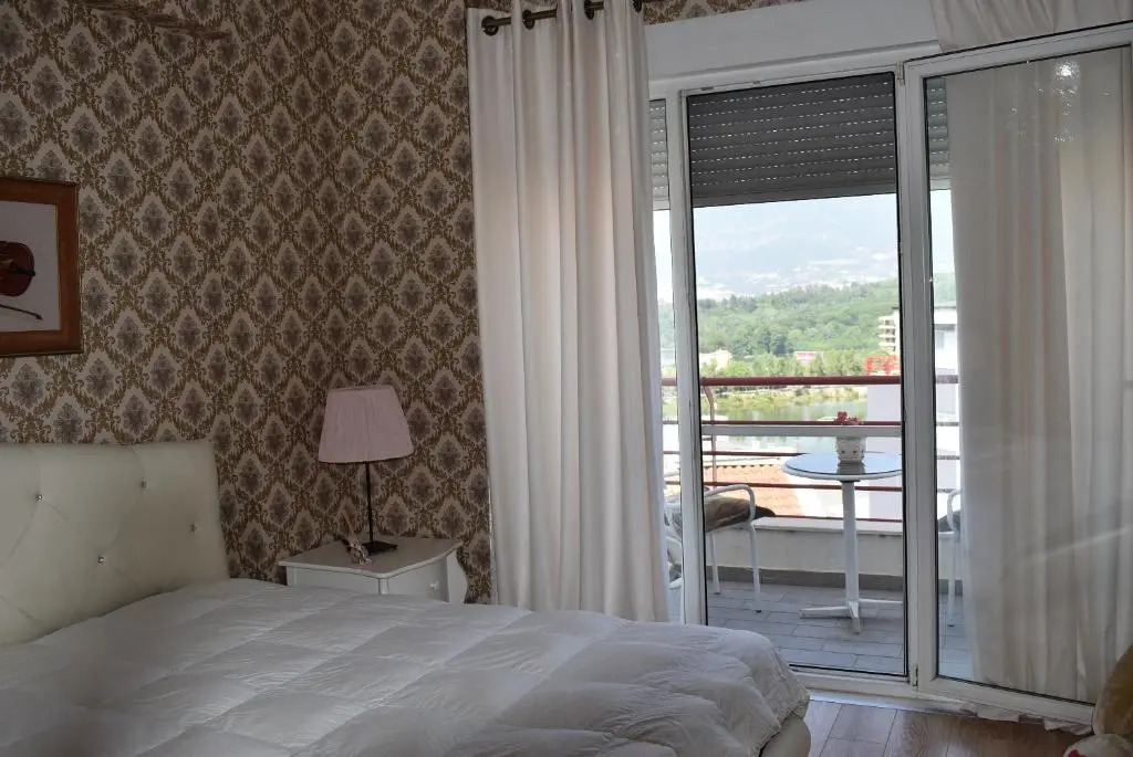 Luxury Apartment in Tirana Lake