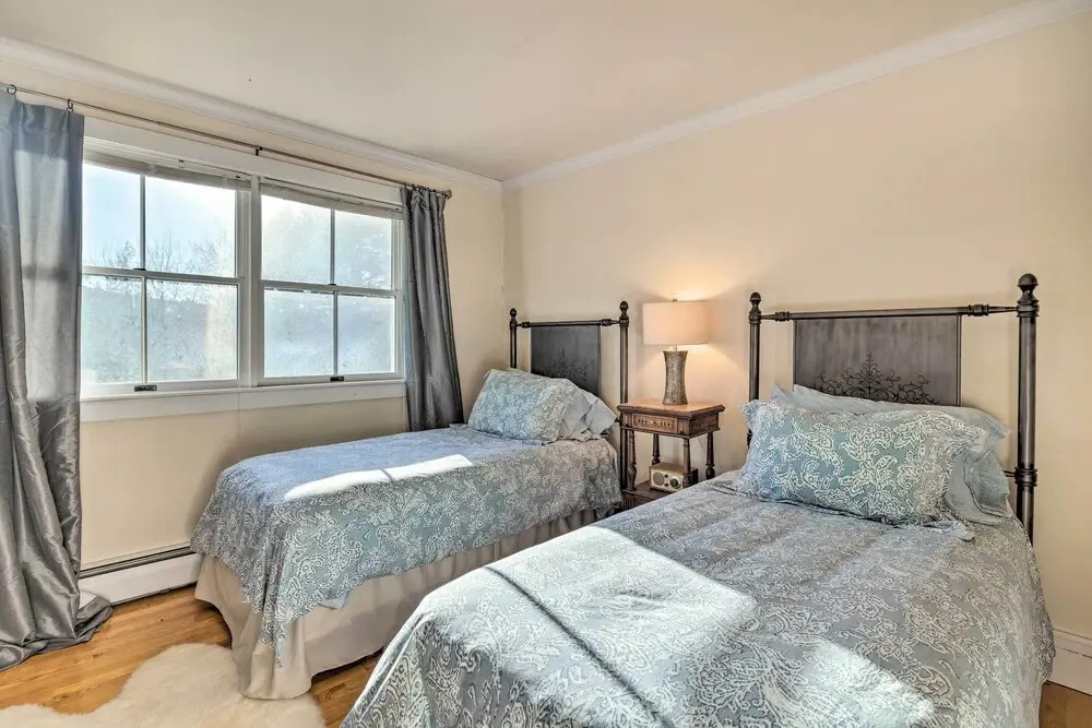 Private Home w/ Hot Tub Near Jay Peak Slopes