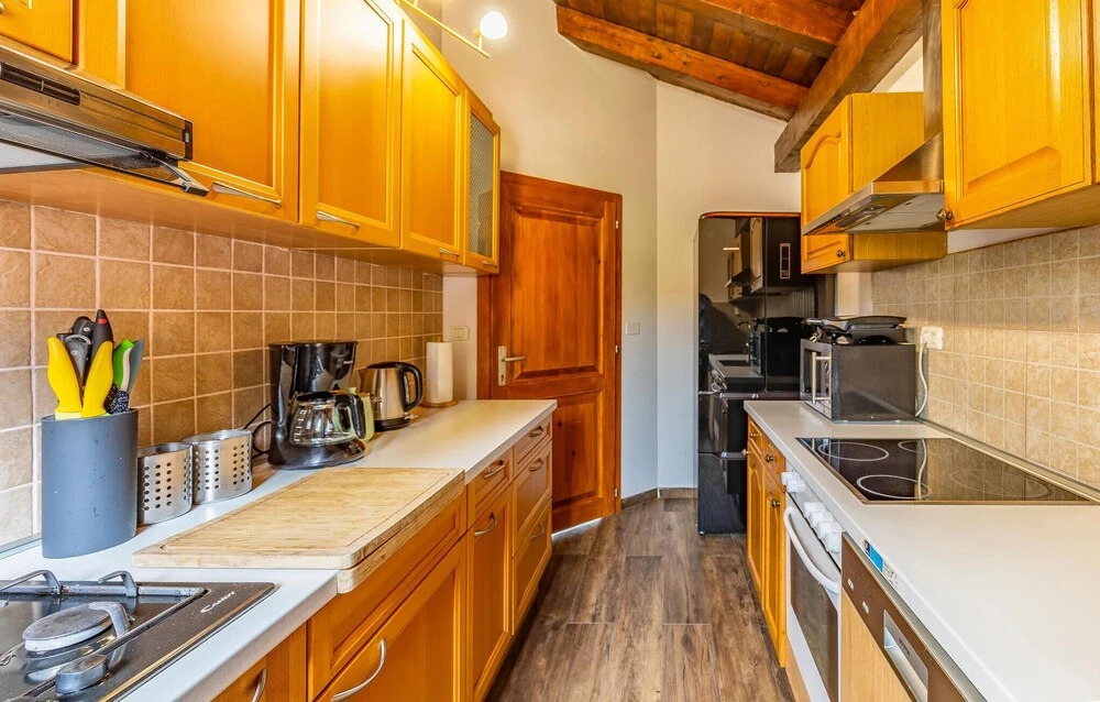 Lovely Home In Pula With Sauna