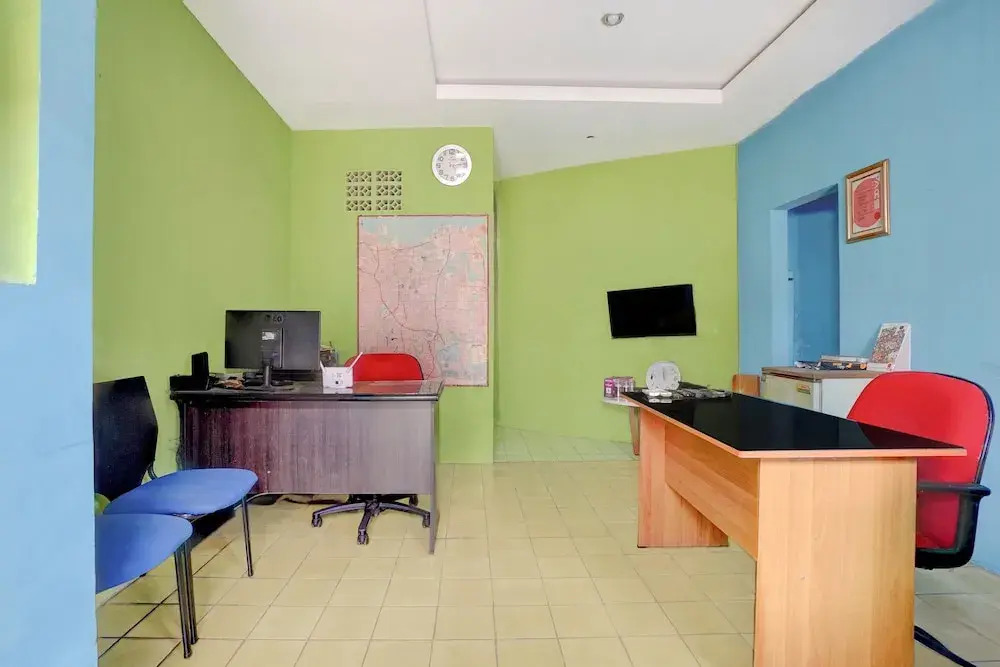 Capital O 95198 Angel Homestay