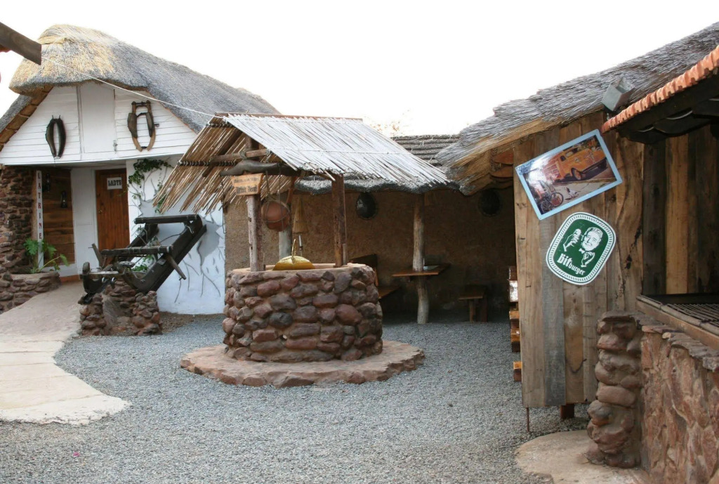 Nona Lodge