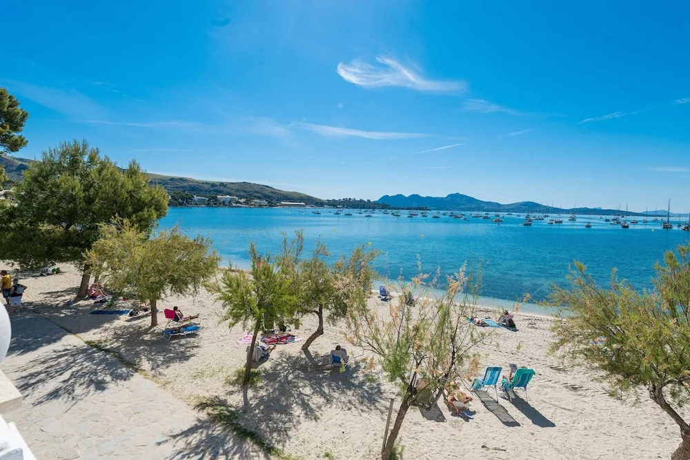On The Beach Voramar by Sealand Villas