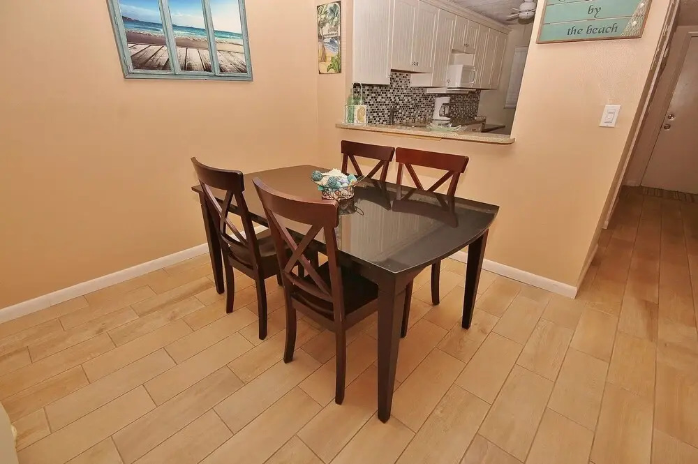 Sea Coast Gardens III 214 Apartment 2