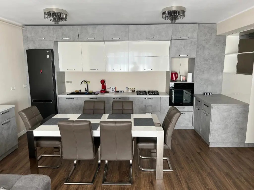 La Pini - Apartament Luxury Bucium
