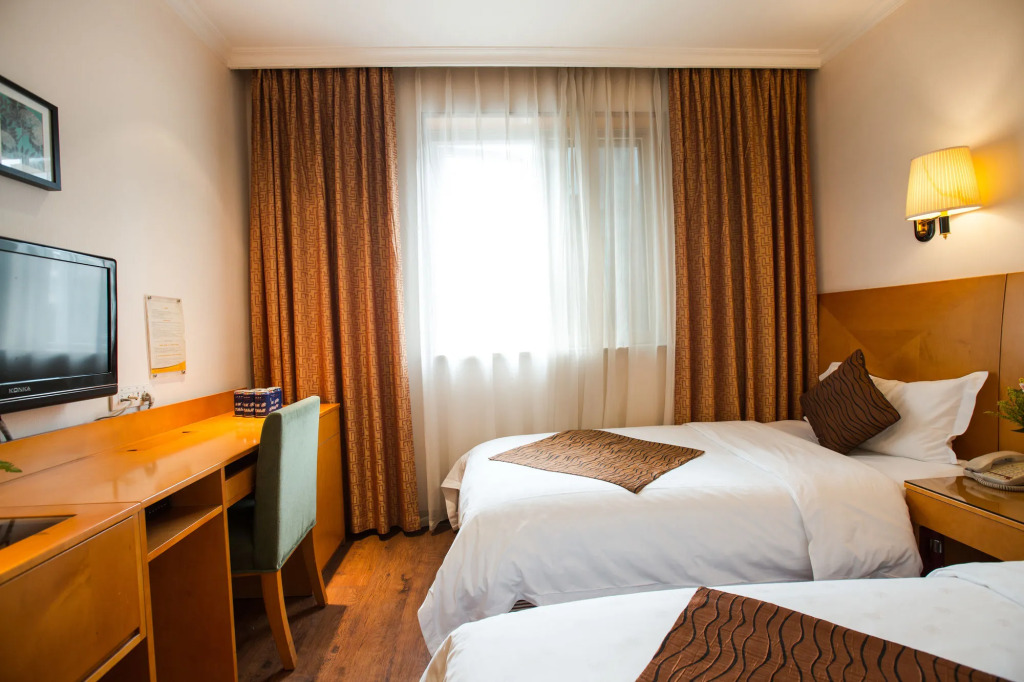 Chengdu Taiji Business Hotel