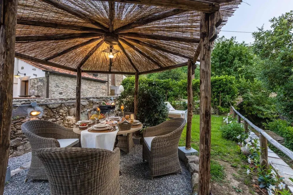 Rio delle Fate, a Fairytale Home along the Stream in Vorno, Lucca