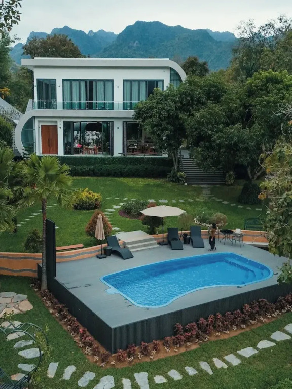 VeeVaree Riverkwai Resort