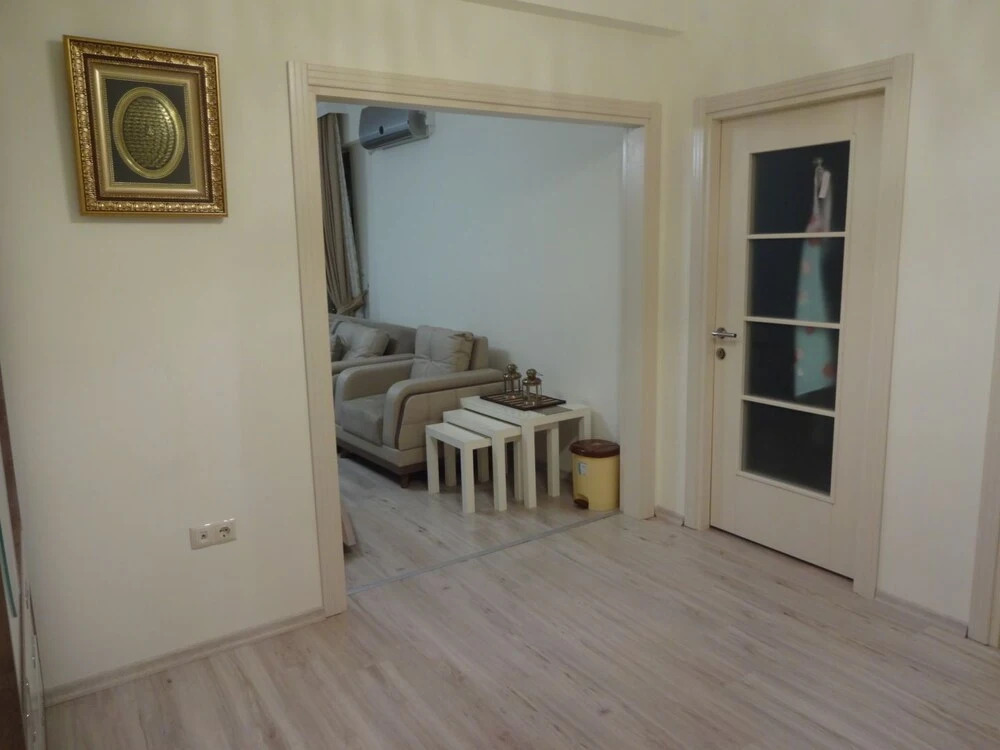Luxerious Three Bedroom Apartment