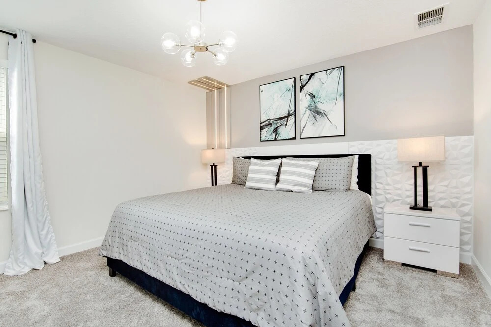 8912 Cabot Cliffs Dr