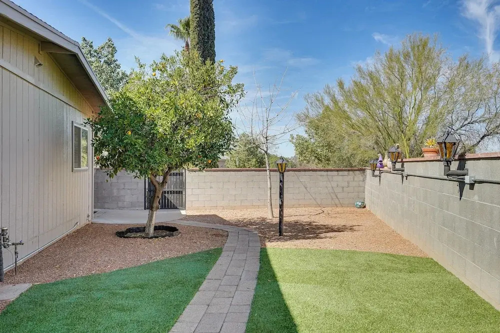 Private Oro Valley Home w/ 130 Mi Bike Path Nearby