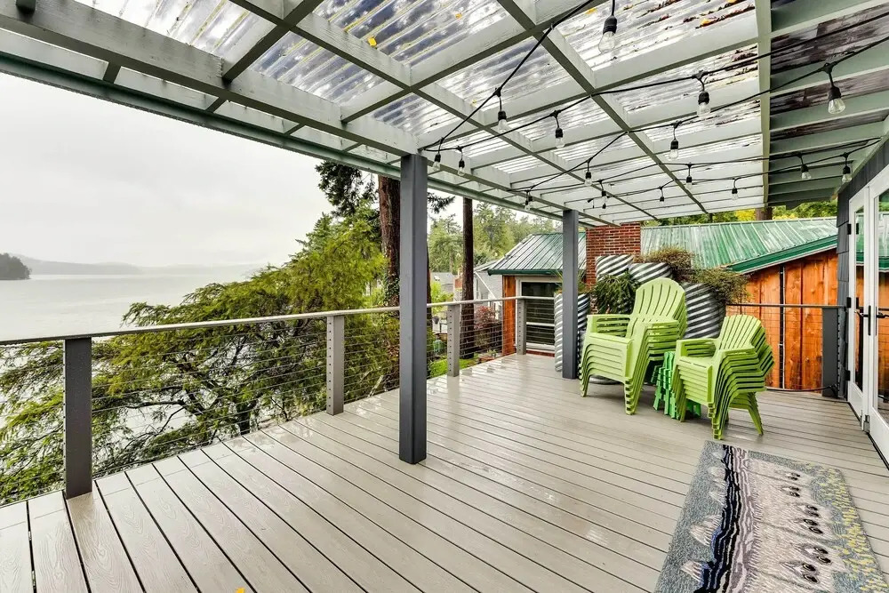 'the Nest' Gorgeous Waterfront La Conner Getaway!