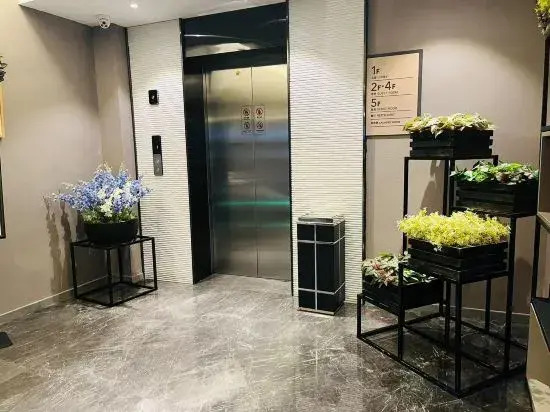 Homeinn Selected Hotel (Xi'an Provincial Stadium Subway Station Gaoxin Wanda)