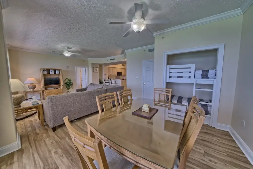 Luxurious Tropical Condo with Breathtaking Gulf View - Unit 2006 by RedAwning