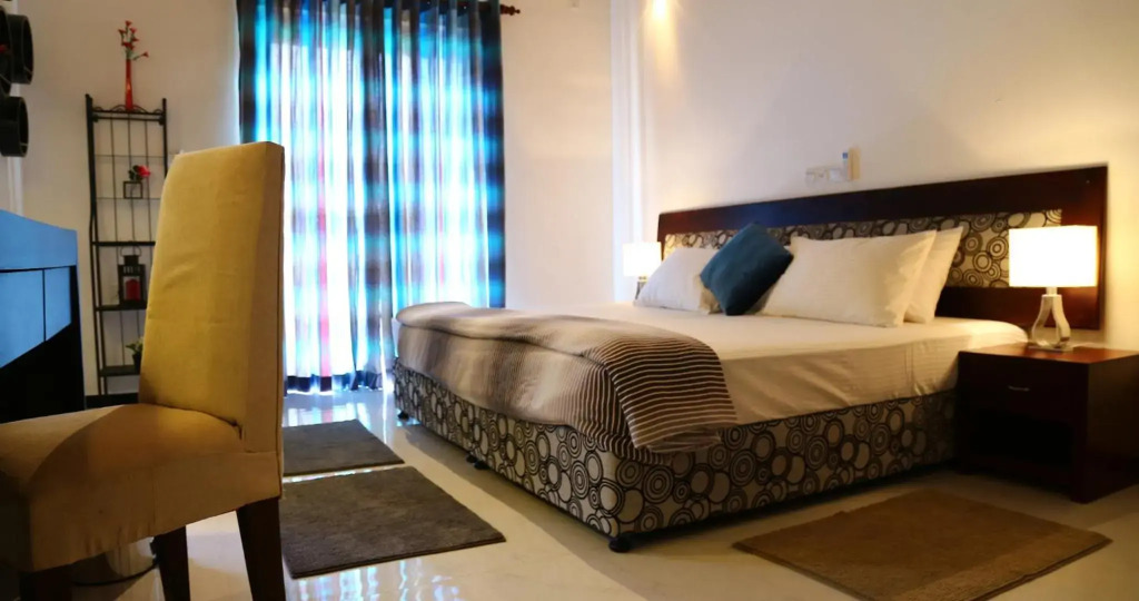 Super Spacious Amazing Private Holiday Villa 10 min to Hikkaduwa Beach