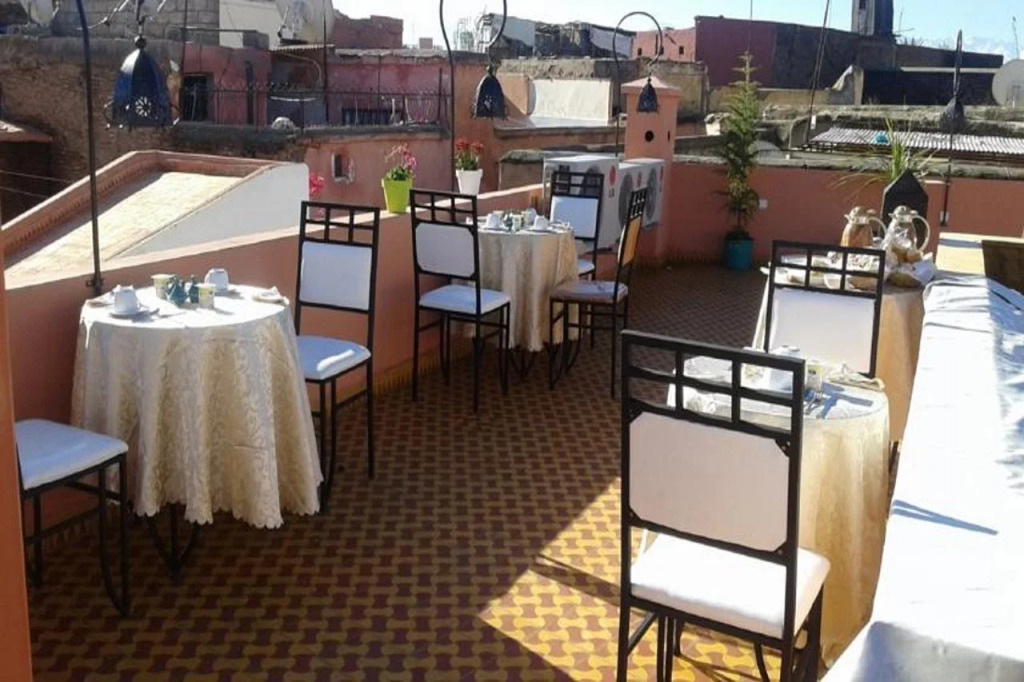 Riad Jenan Adam