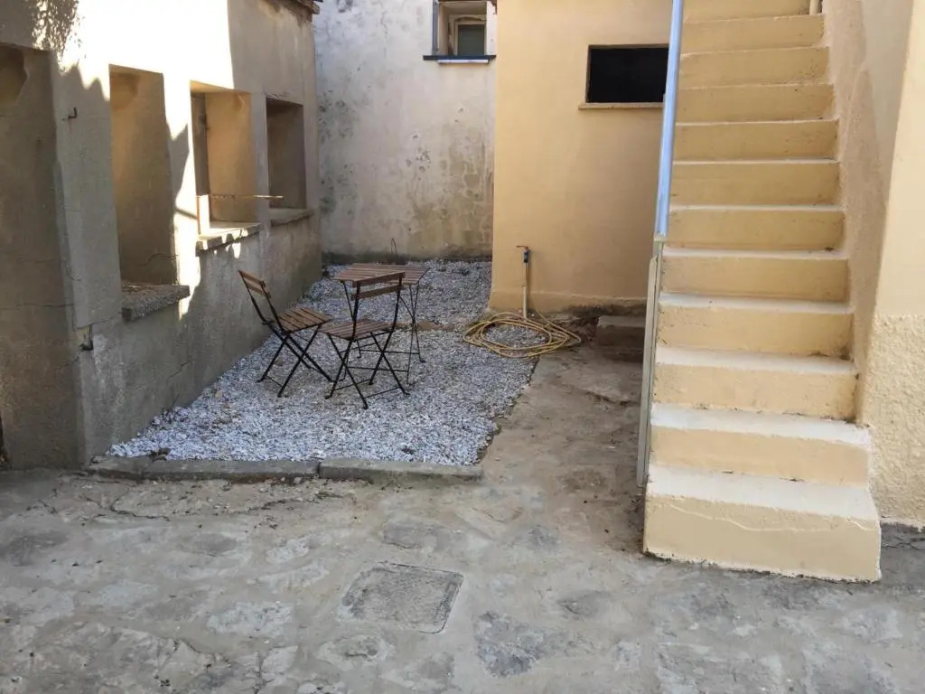 Lemnian house in Portiano