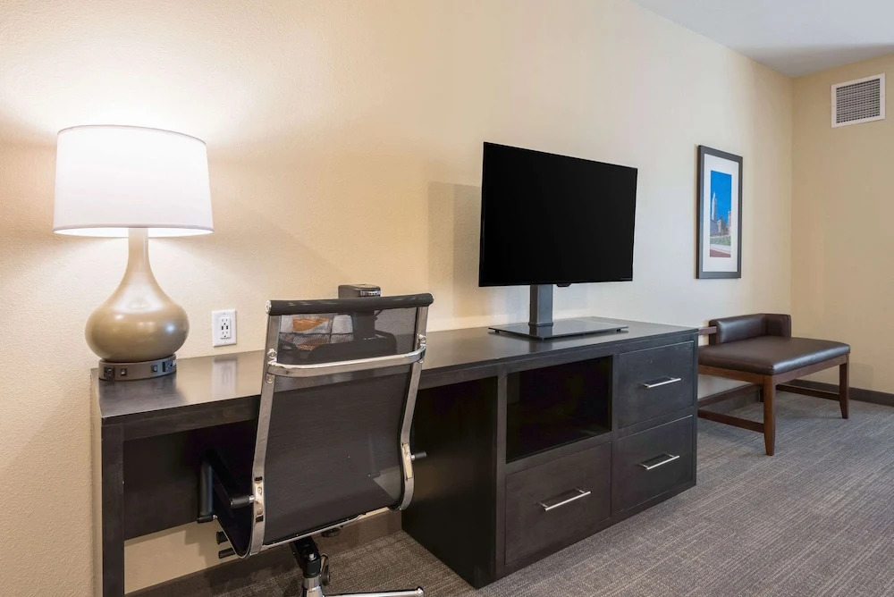 Comfort Suites Marysville Columbus - Northwest