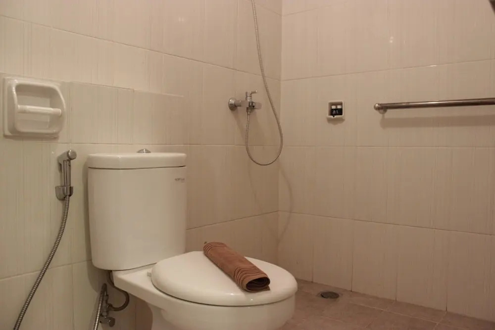 Homey and Chic 2BR Apartment Newton Residence