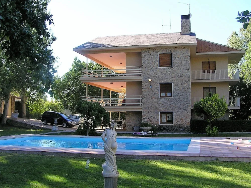 CASA RURAL LOS HALCONES