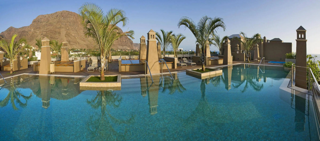 Hotel Playa Calera