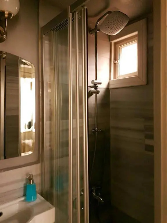 Zenka Rooms