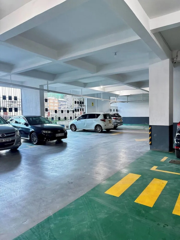 Brand New Westlands 1BR 1Ba Walk to Sarit GTC