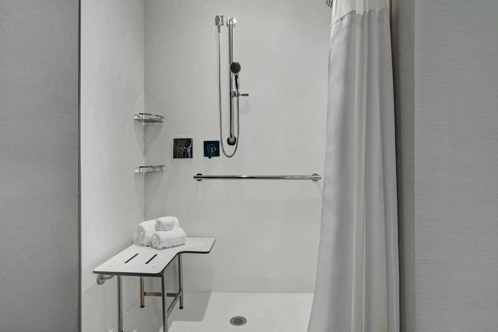 Courtyard by Marriott Manhattan Aggieville