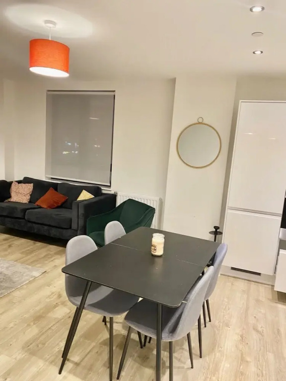 Captivating 2-bed Apartment in London