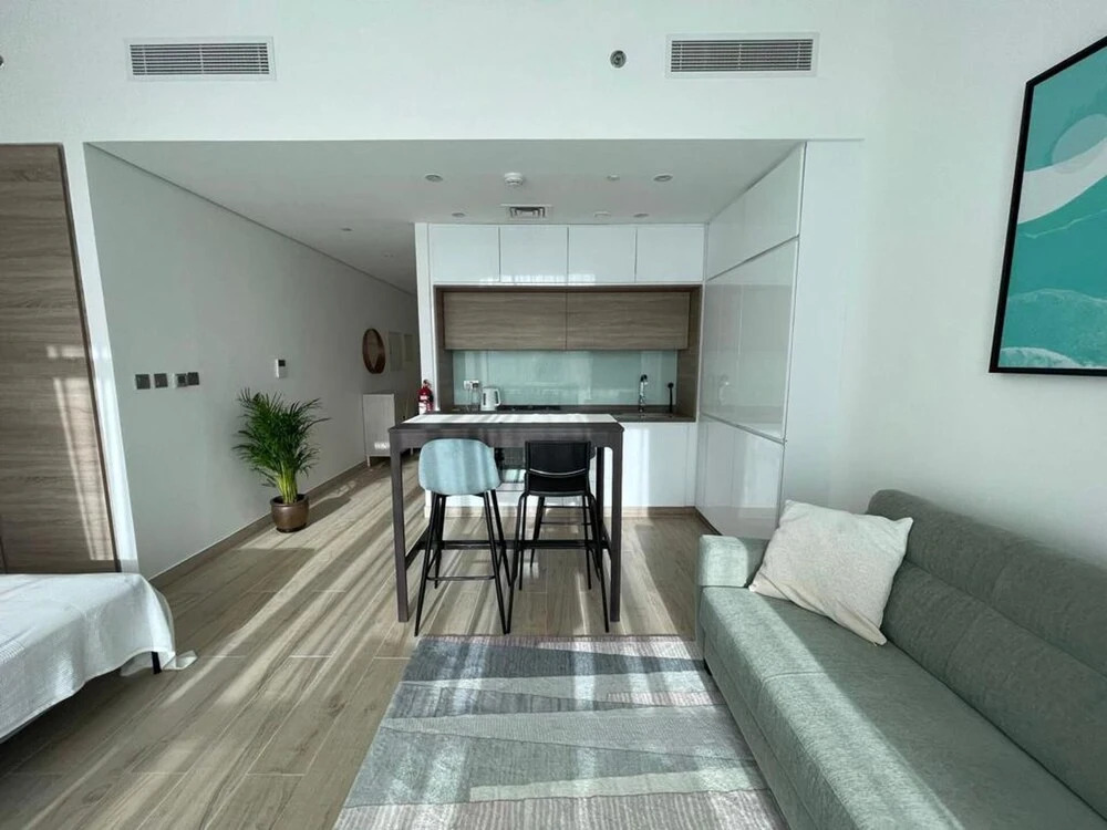 Modern Studio Near Beach With 5star Facilities!