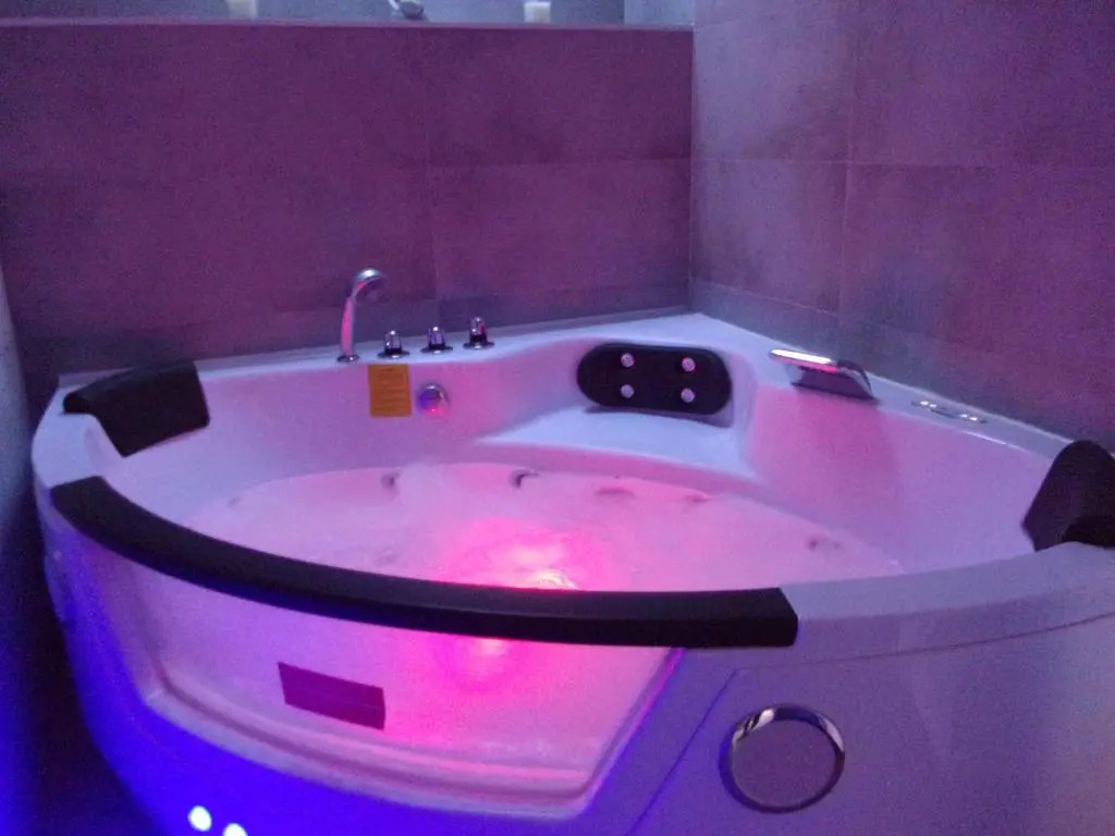 Le Bourget Suite Romantique
