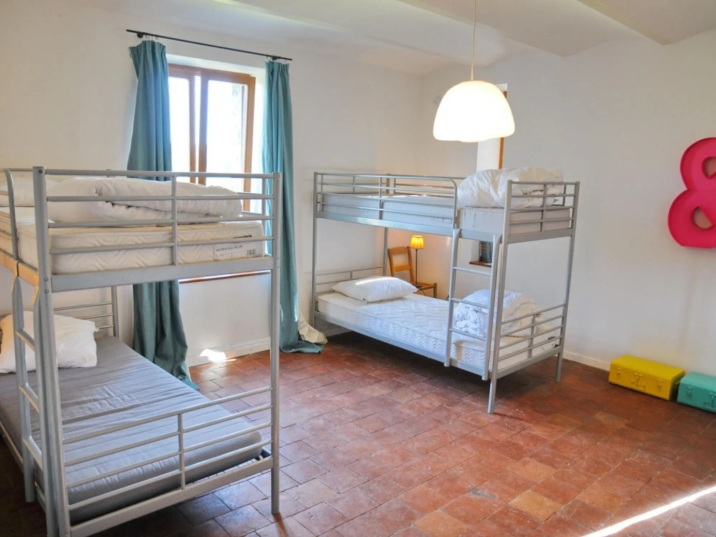 Attractive Holiday Home in Marche-en-famenne With Garden