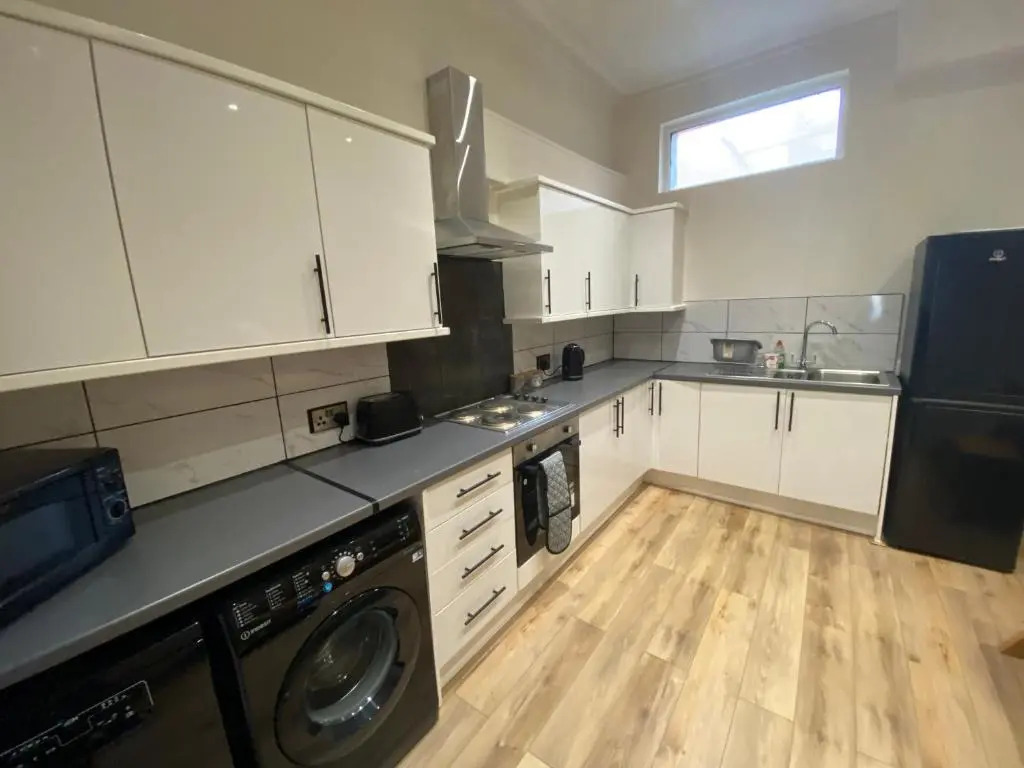 Blackpool Abode - Vance Road Star House