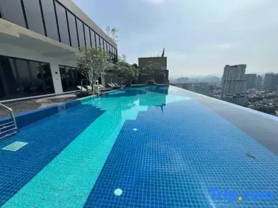Cozy Cityscape Stay in KLCC, Quill Mall | 1-5 pax