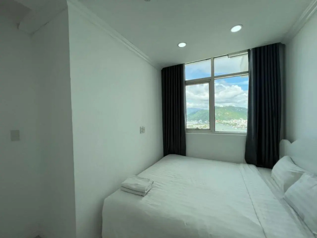 Royal Apartment in Muong Thanh
