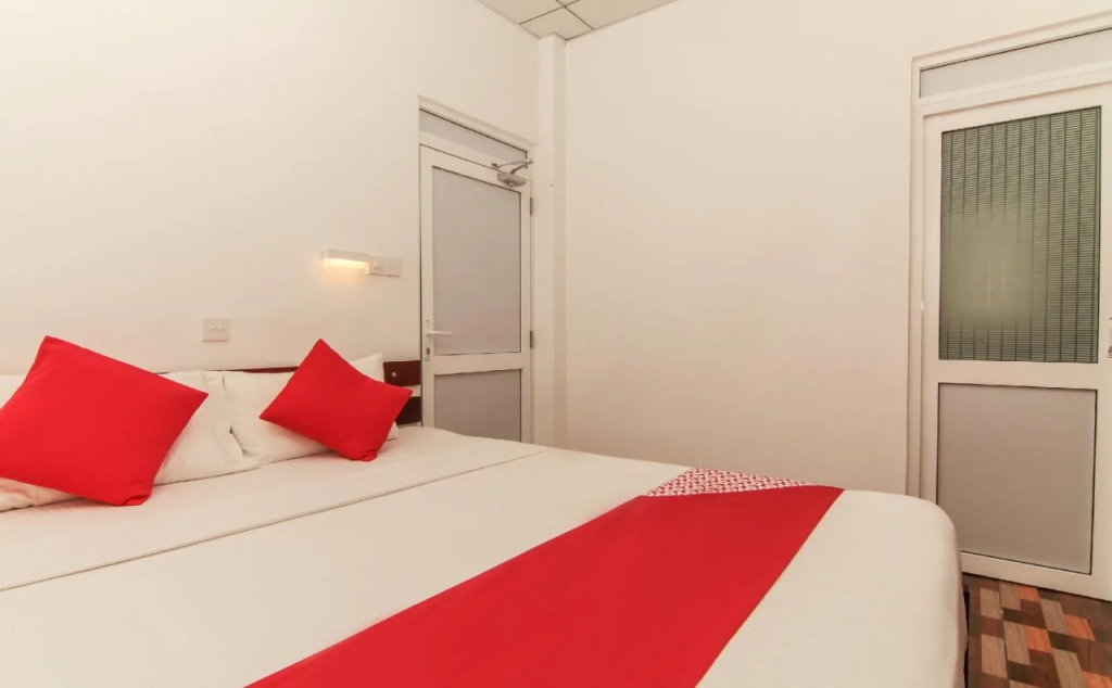 Sahasra Hotel