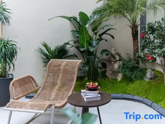 Rustlux LAN XUN · Snow Mountain View Garden Courtyard Designer Meisu