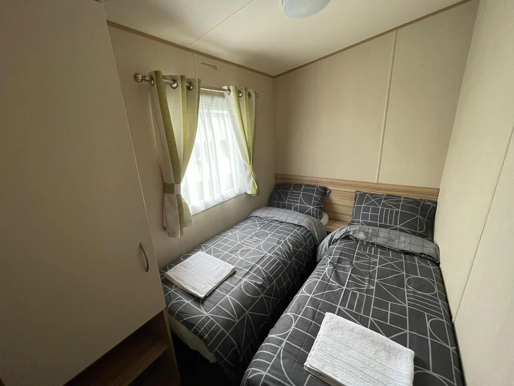 Holiday Park Caravan Fluffy in Harts Holiday Park