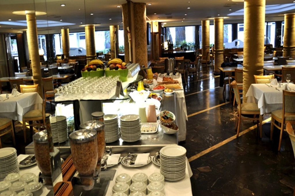Hotel Solans Riviera