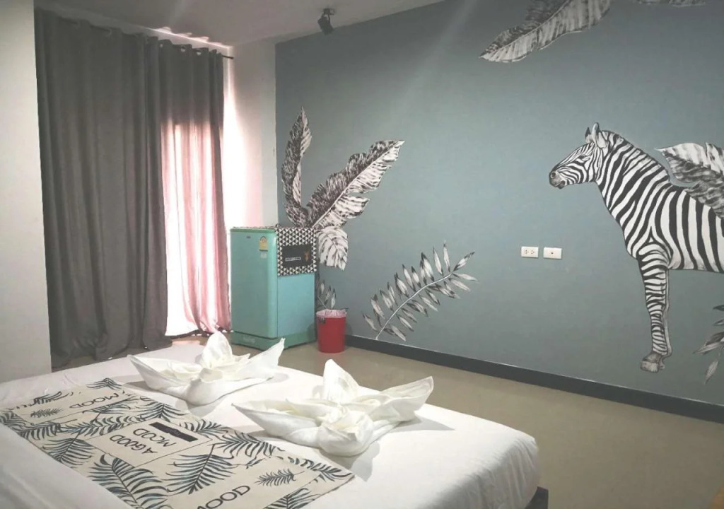 RQ Phuket Patong Beach by Collection O