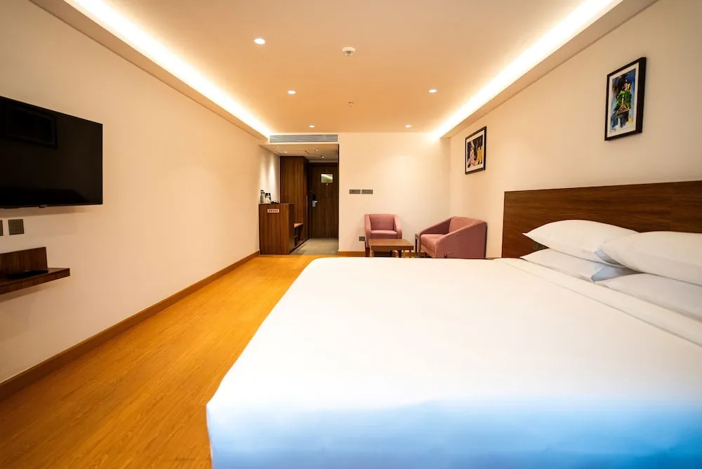 Lilac Hotel Guruvayur