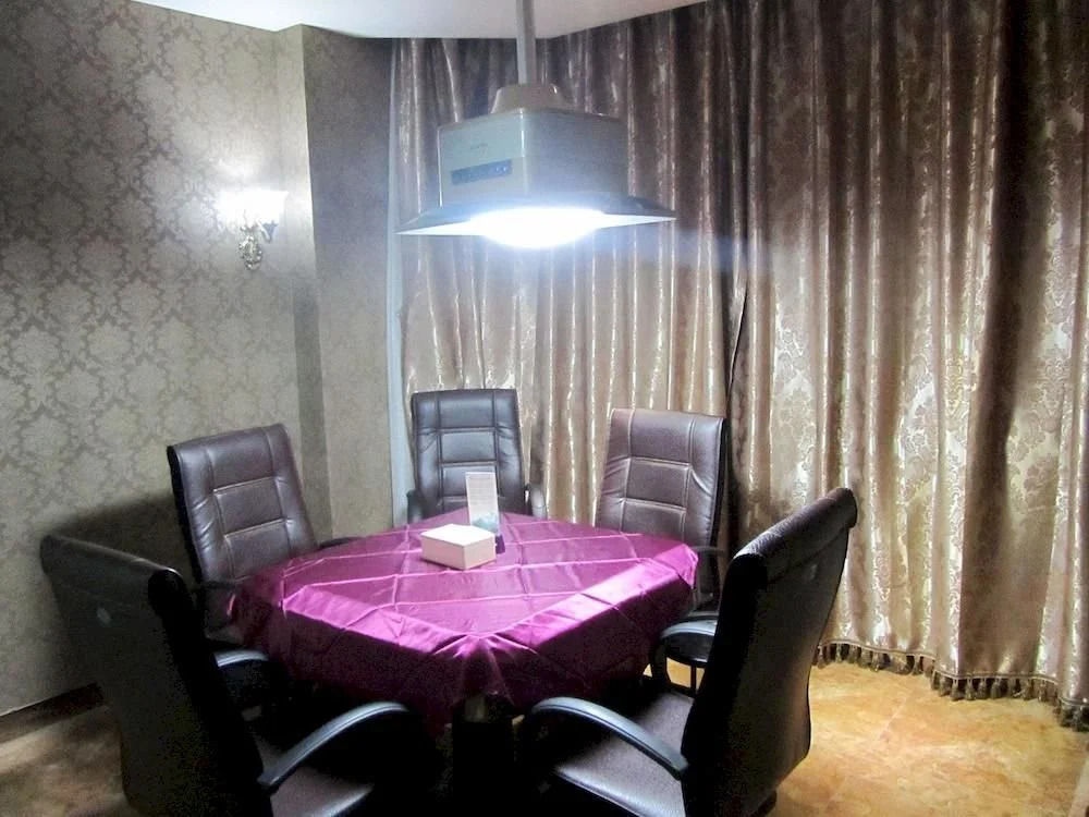 Lu'an Ruyi Hotel